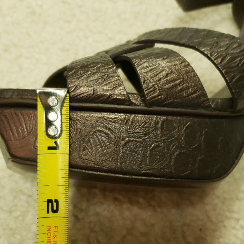 YSL Yves Saint Laurent NIB Tribute Heels - Picture 6 of 8